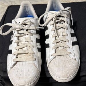 Adidas Men's Classic White and Black Sneakers Superstar Skateboarding